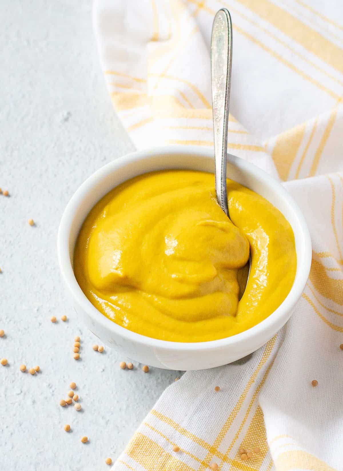 Yellow-Mustard-homemade